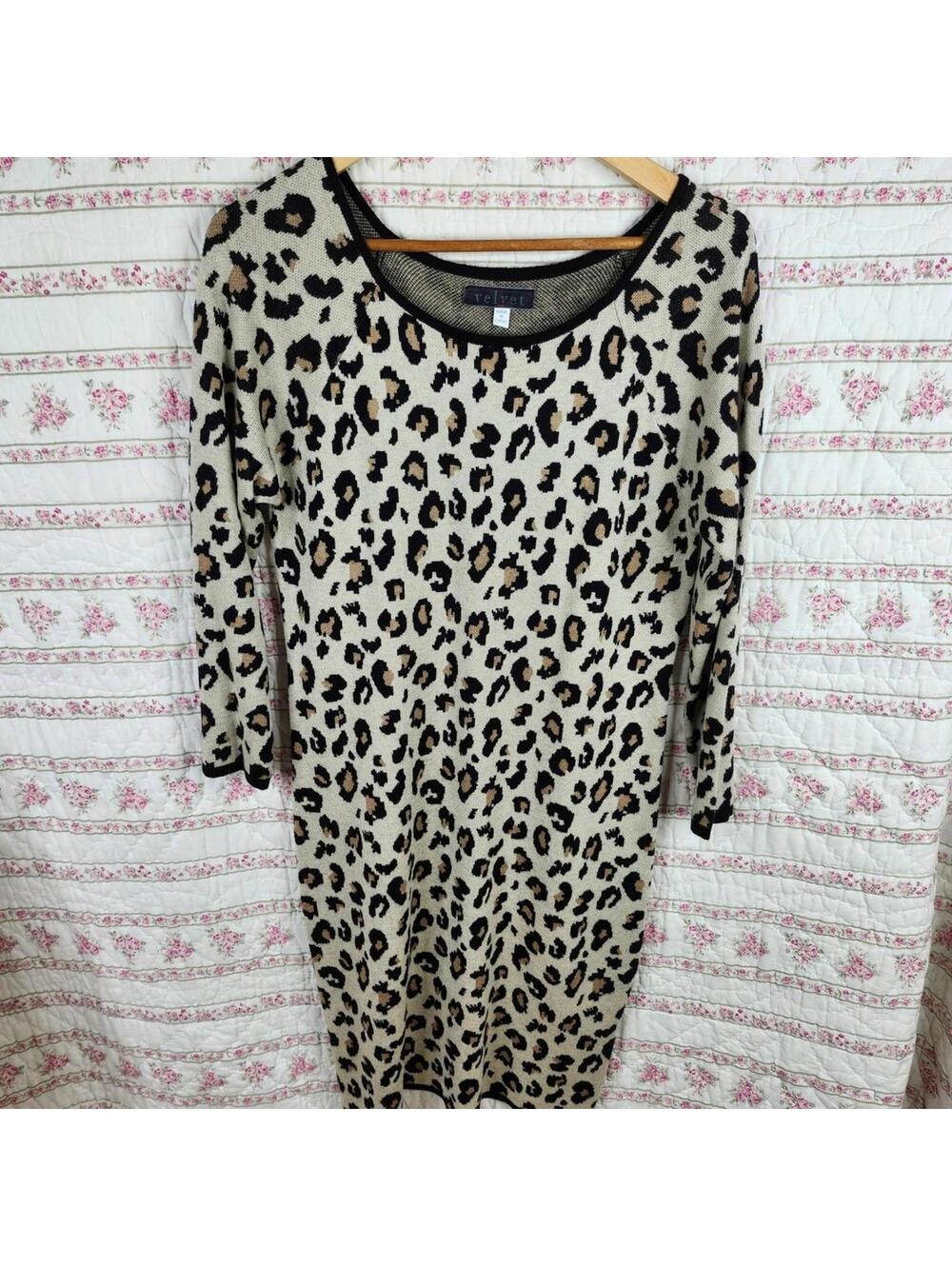 Velvet Brand Womens Leopard Print Sweater Dress 3/4 Sleeve Knit Animal Print L